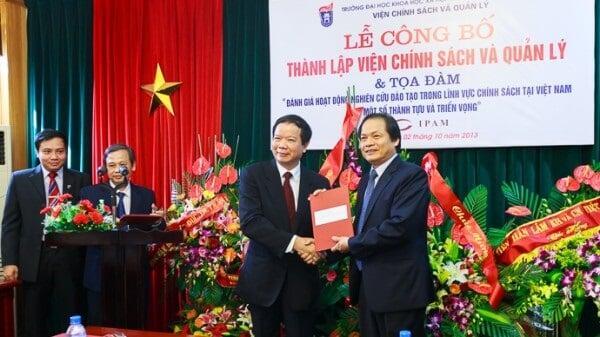 ĐẠI HỌC KHXH&NV RA MẮT VIỆN CHÍNH SÁCH VÀ QUẢN LÝ